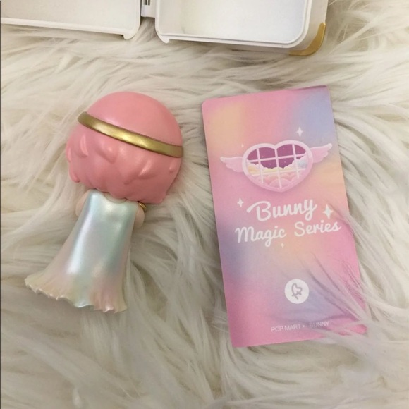 Pop Mart x Bunny Magic Series - Picture 3 of 4